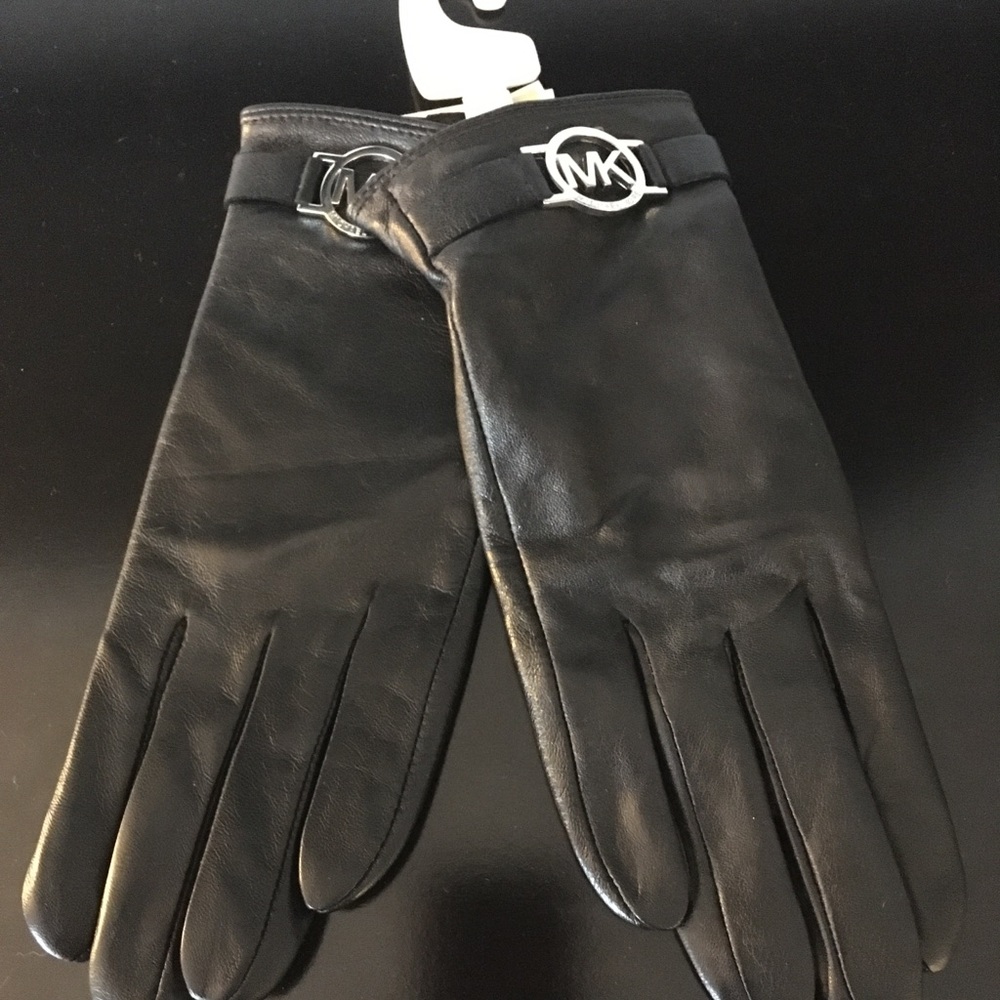 Michael Kors leather gloves